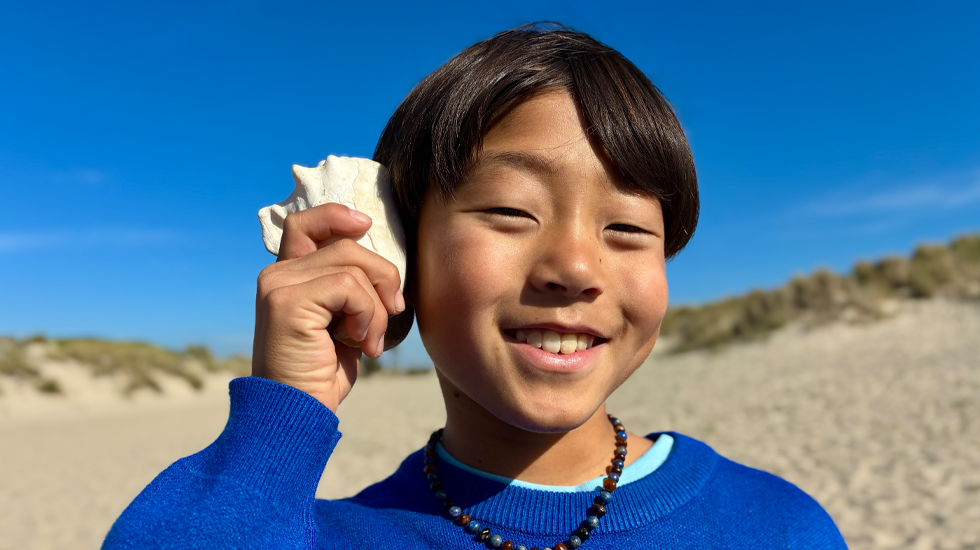 Photo prise avec la caméra Fusion 48 MP, fonctionnalité portraits nouvelle génération en cours d’utilisation, mise au point sur le visage d’une personne